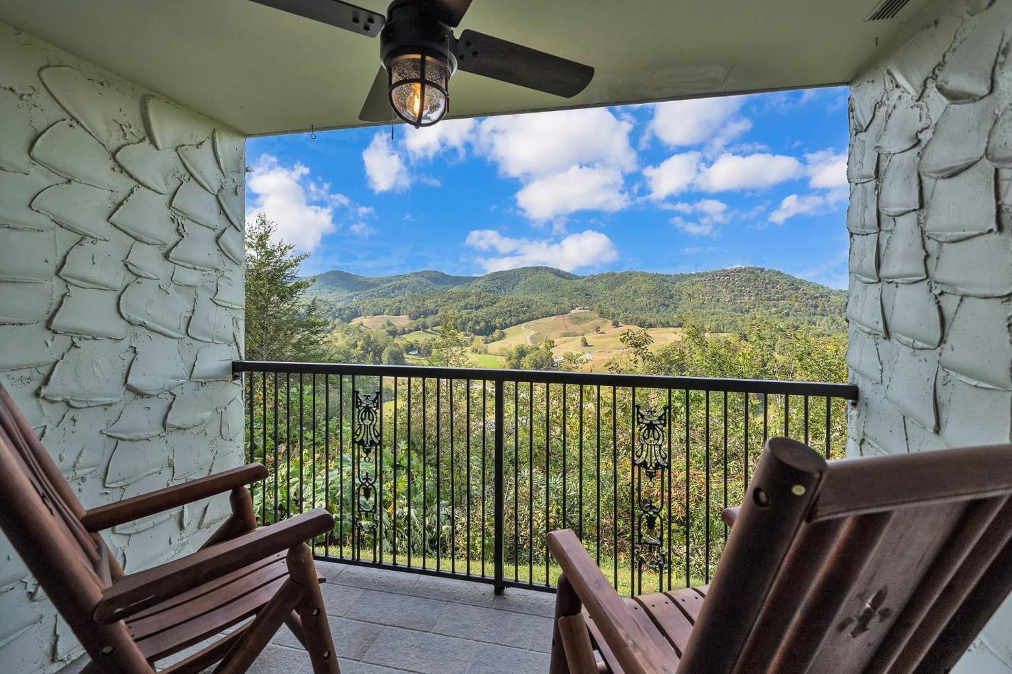 Mountain Views At Dolly'S Castle Unit 2 Apartment Sevierville Luaran gambar